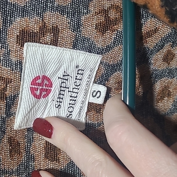 Simply Southern leopard print Shacket size small new with tags - Picture 4 of 10